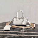 AAA Prada Re-Edition 2005 top-handle bag 1BB846 white JH05027Nk89