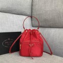 Top Prada Re-Edition nylon Tote bag 81166 red JH05151GK50