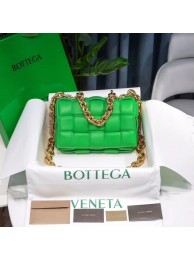Replica Bottega Veneta THE CHAIN CASSETTE Expedited Delivery 631421 green JH09220kq23